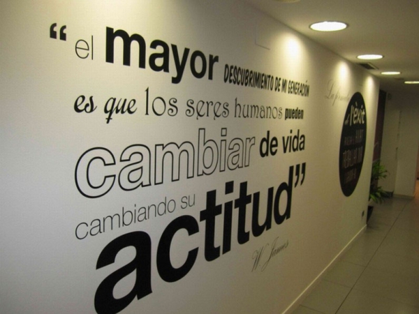 Vinilo corte pared